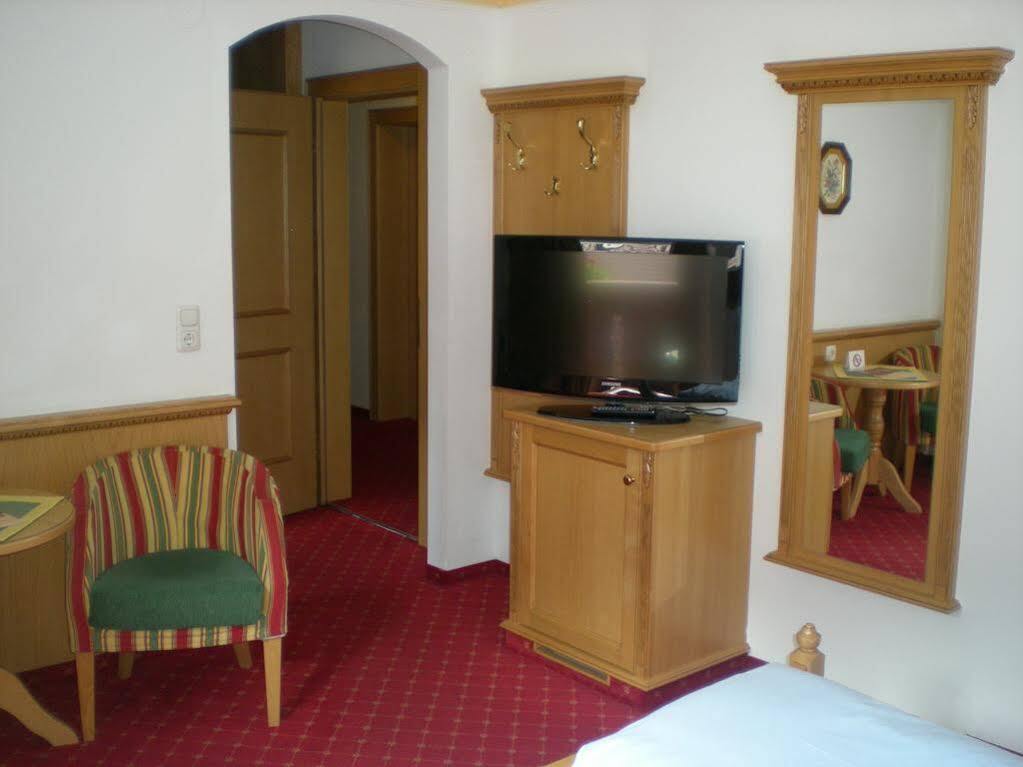 Landhotel Denggerhof Mayrhofen Exterior foto